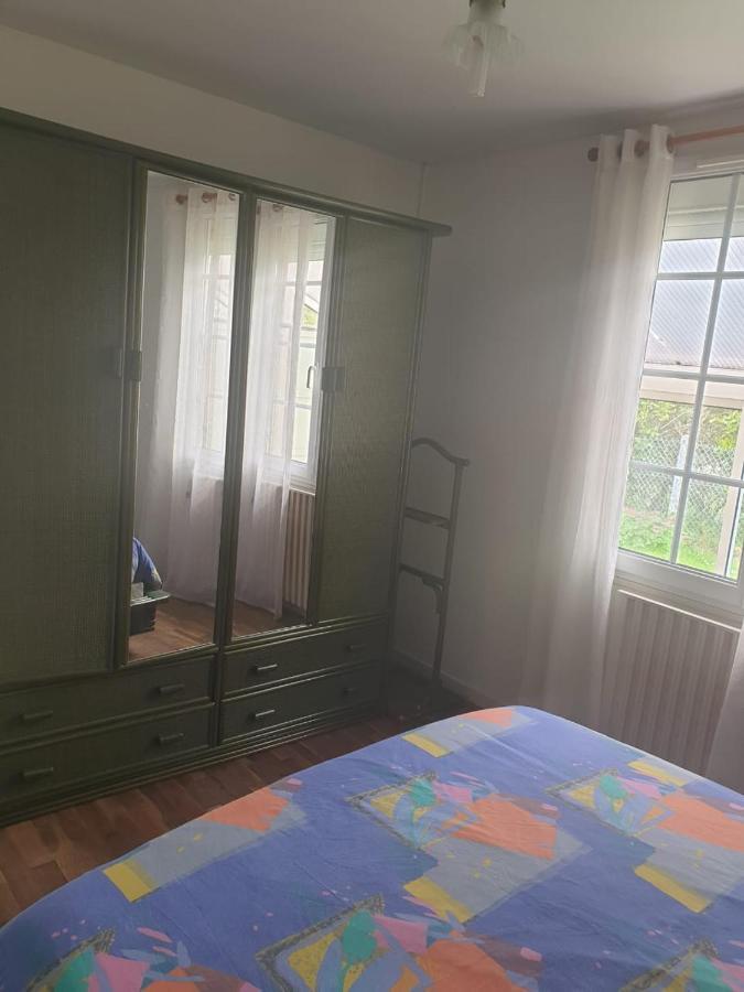 Maison Labbey - Gite Commes Exteriör bild